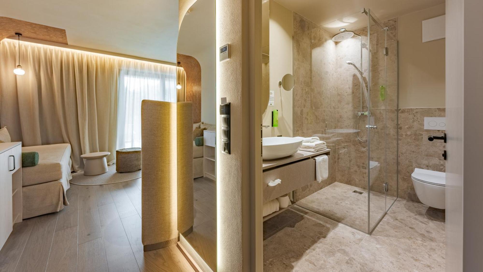 Hotel Gschwangut ลานา ภายนอก รูปภาพ